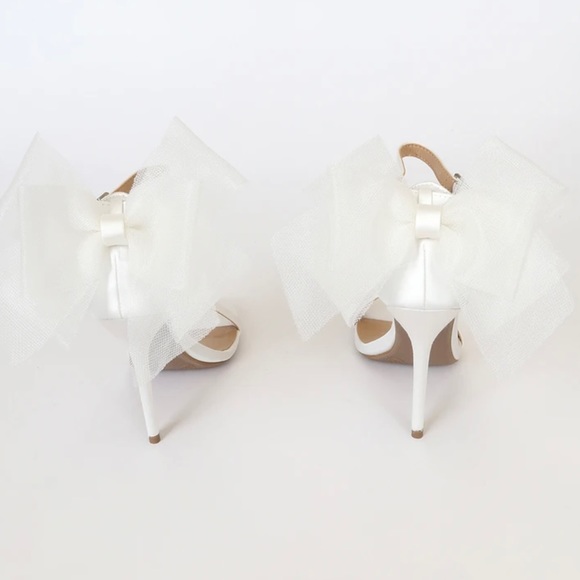 Ayanna Ivory Satin Bow Ankle Strap High Heel Sandals - Picture 4 of 8